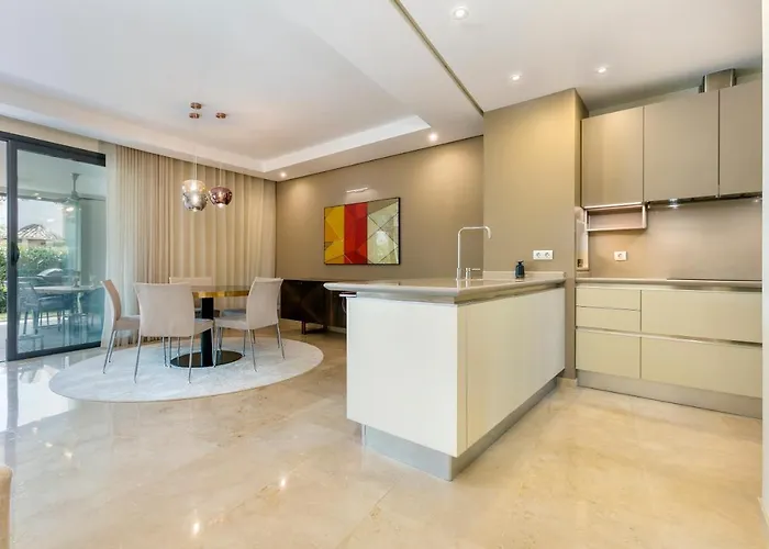 דירה Luxorious Duplex *